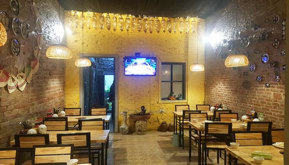 Ngói Đường Tàu - Lẩu & Nướng Ngói