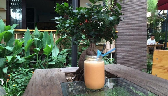 Nakatu Cafe