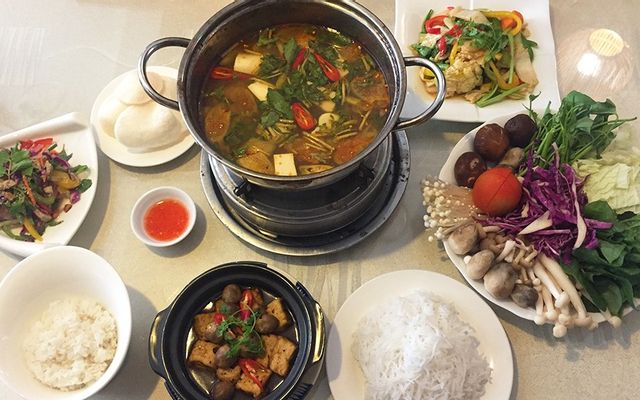 Nhà Hàng Chay Mây