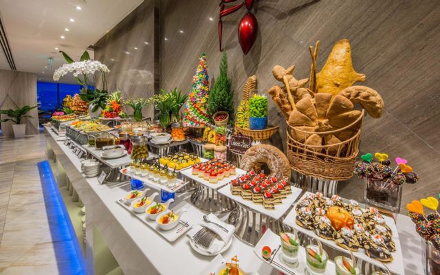 Nhà Hàng Buffet Ocean Queen