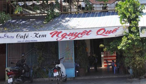Nguyệt Quế Cafe