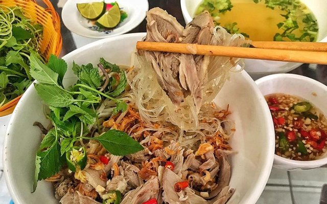 Bún Trộn Mề Tràng Trứng Non