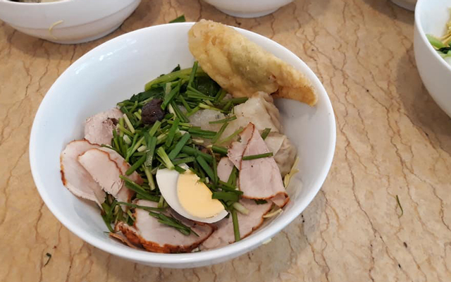 Mì Vằn Thắn & Sủi Cảo - Xuân Diệu