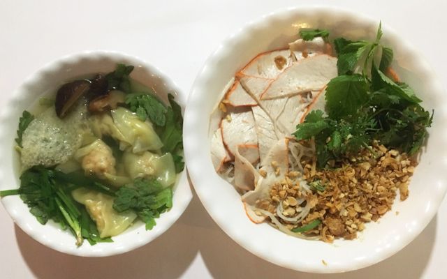 Mì Vằn Thắn, Hủ Tíu & Bánh Cuốn - Cửa Bắc