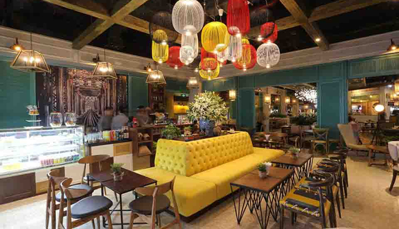 Lys Cafe & Bistro - AEON Mall Long Biên