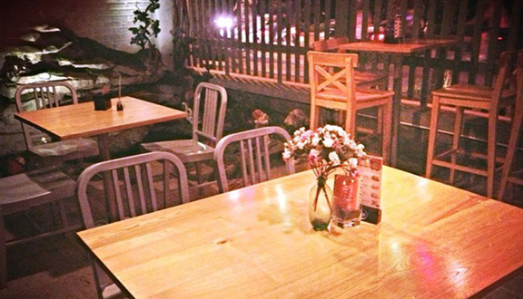 Locals Cafe
