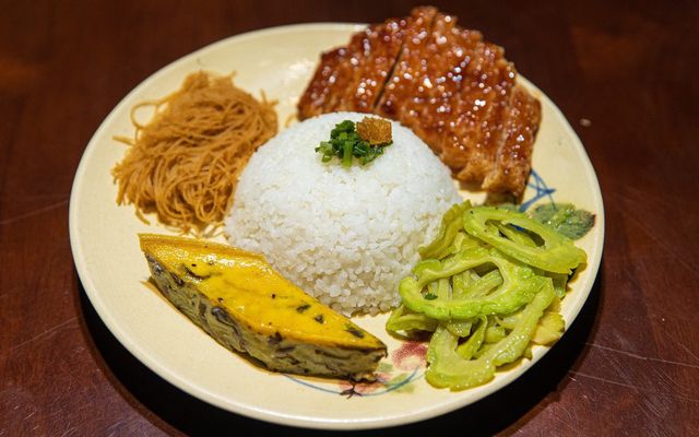 Lẩu Tâm Đức  lớn ( thứ  3 )