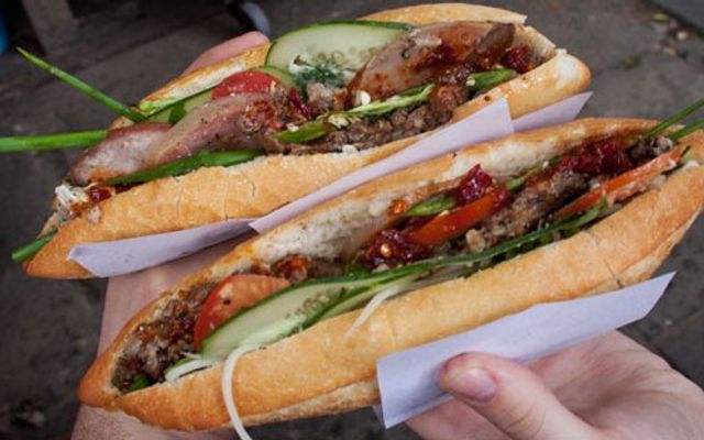 Linh Su - Bánh Mì & Hamburger