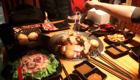Linh Nguyễn - Buffet Lẩu & Nướng