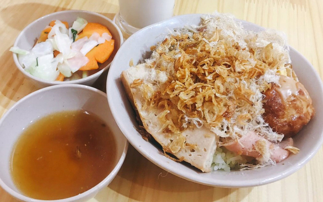 Xôi Lạp Xưởng