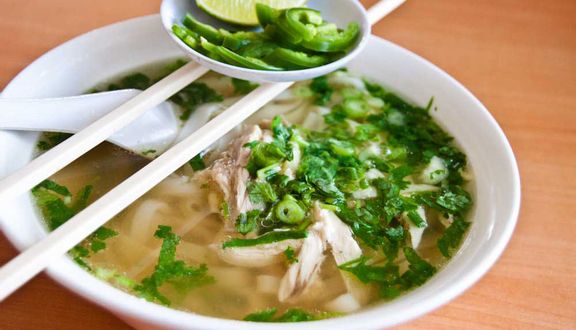 Linh Chi - Phở Gà Ta