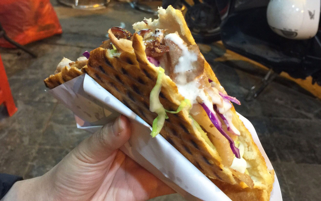 Linh - Bánh Mì Doner Kebab