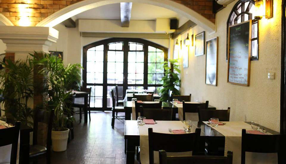 Le Jardin French Bistro - Ẩm Thực Pháp