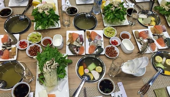 Lẩu Sỹ Phú - Nguyễn Phong Sắc