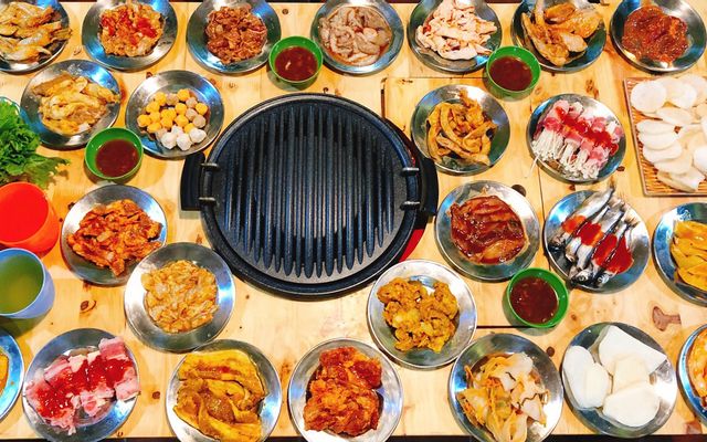 Lẩu Nướng Thìn Béo - Đại Cồ Việt