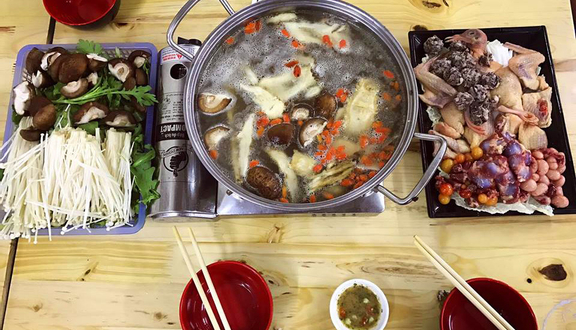 Lẩu Nướng Hai Chị Em