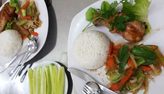 Lẩu Nướng & Cơm Gà Hongkong - ĐH Nông Nghiệp