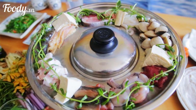 Lẩu Mắm Ninh Kiều - Hàng Bún