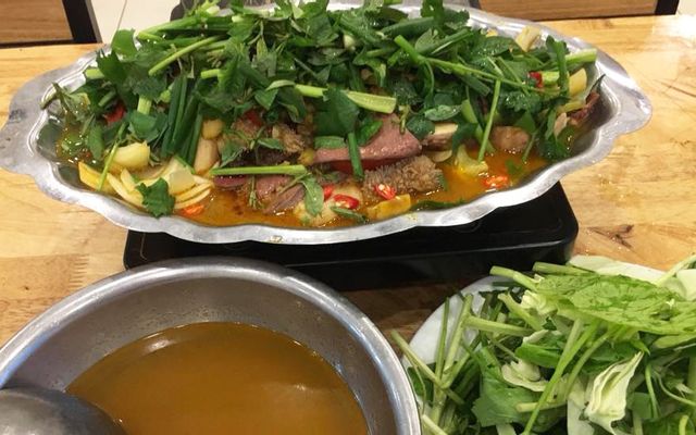 Lẩu Lòng Bò - Hoàng Ngân