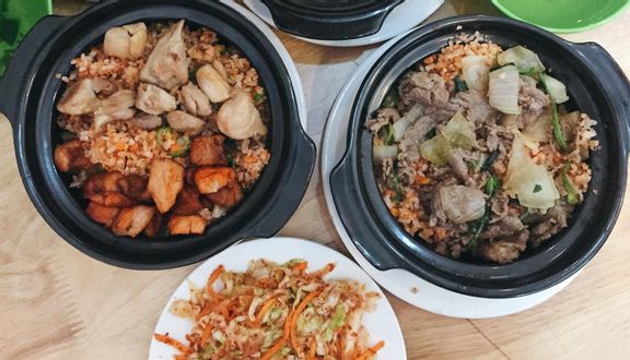 Cơm Thố Bò + Cơm Thố Ốp La