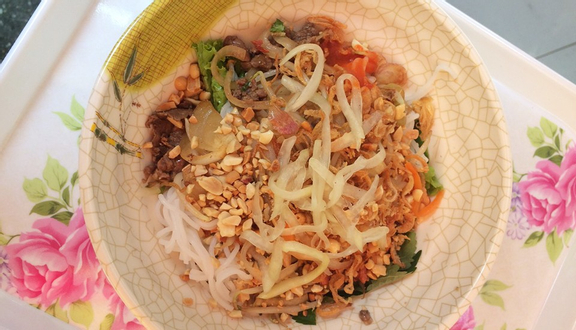 Bánh Mì 2 Xiên Thịt