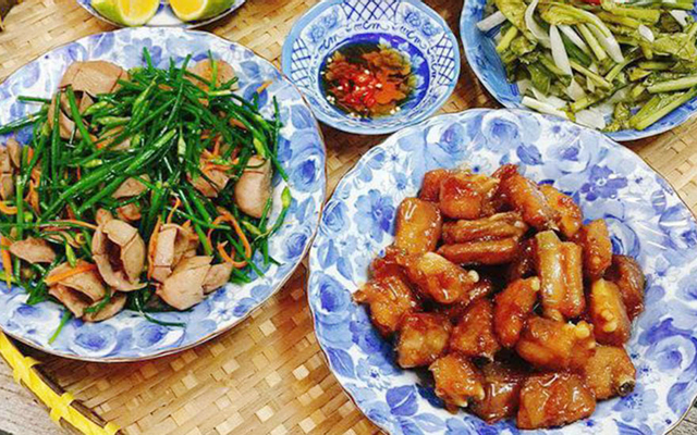Ốp La Thêm/trứng