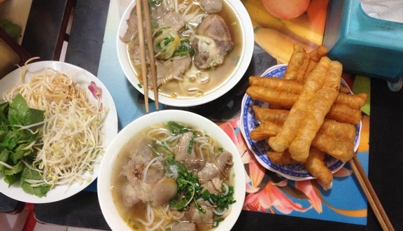 Bún Bò Thịt Heo Thái Lát