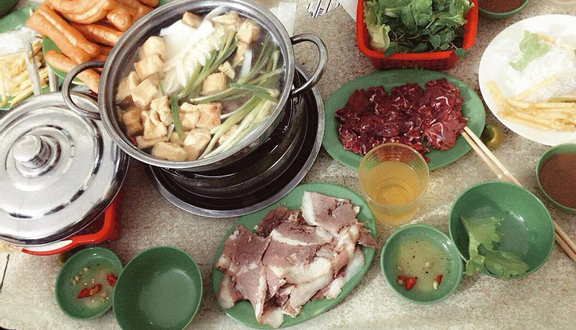 Lẩu Bò Nhúng Dấm & Phở Lý Quốc Sư