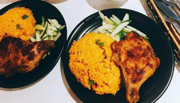 Cơm Đảo Gà Chiên Mắm Tỏi