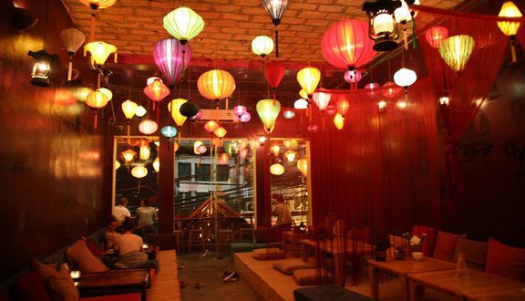 Lantern Lounge - Ẩm Thực Âu Á