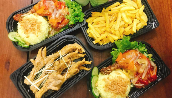 Cơm Đùi Gà Sốt Cay