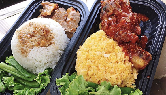 Combo Cơm thịt xá xíu + trà đào