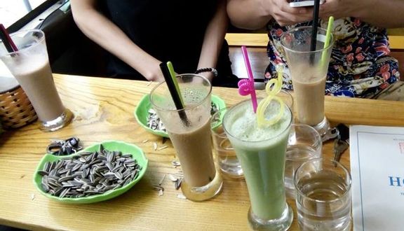Lâm Thao Cafe