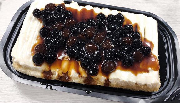 Mousse chanhleo,bông lan trứng muối,bánh kem hoa quả(theo mùa)