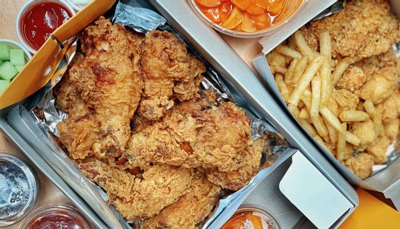 Gà Nửa Con Sốt Cay Ít Hàn Quốc