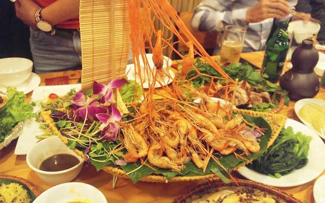 Cơm Tám