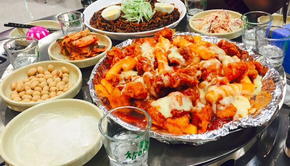 King Dakgalbi - Gà Xào Phô Mai - Hồ Tùng Mậu
