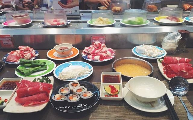 Kichi Kichi Lẩu Băng Chuyền - Phạm Ngọc Thạch