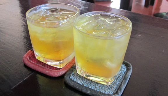 Khu Trà Đá Ven Hồ Tây - Quảng An