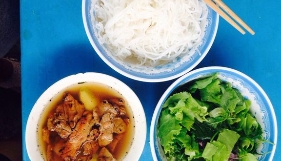 Khu Ăn Uống Cao Đẳng Du Lịch