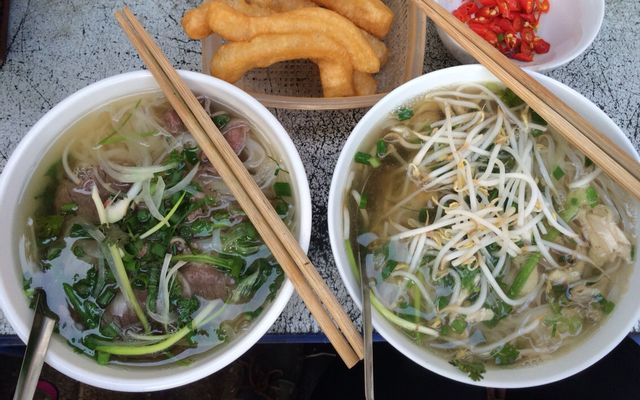 Khánh - Phở, Sủi Cảo & Mì Vằn Thắn