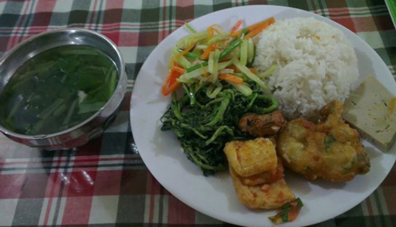 Khánh Hậu - Cơm Ngon